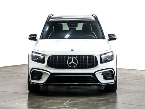 Used 2025 Mercedes-Benz GLB 35 AMG 4MATIC image 4