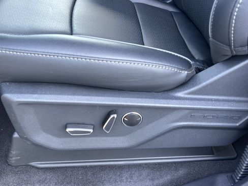 New 2025 Ford F150 Lariat w/ Equipment Group 502A High image 13