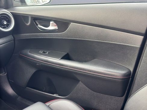 Used 2022 Kia Forte GT image 24