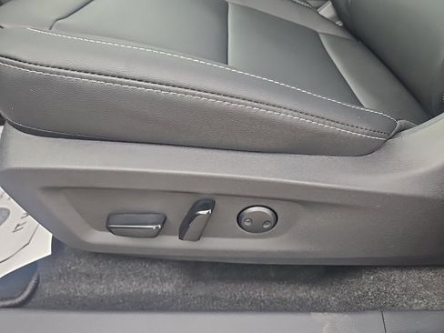 New 2026 Nissan Murano SV image 10