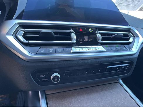 Used 2021 BMW 330i Sedan w/ Convenience Package image 26