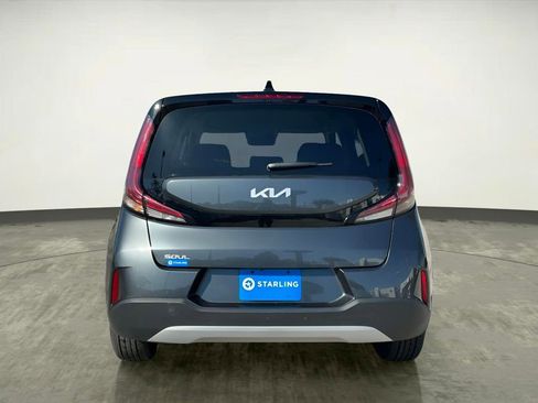 Used 2024 Kia Soul LX w/ Option Group 015 image 6