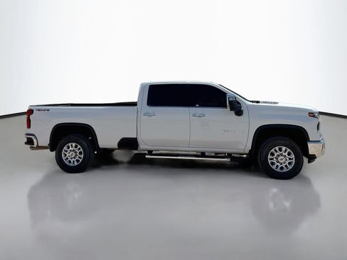 Used 2024 Chevrolet Silverado 2500 LTZ w/ LTZ Premium Package AWD/4WD image 8