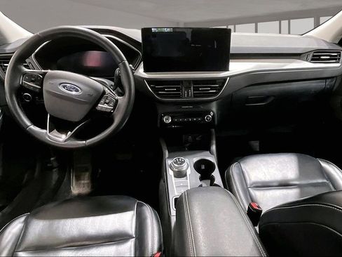 Used 2024 Ford Escape Platinum AWD/4WD image 17