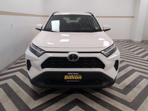 Used 2024 Toyota RAV4 XLE AWD/4WD image 27