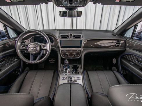 Used 2023 Bentley Bentayga Speed image 47