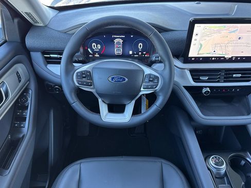 New 2026 Ford Explorer Active w/ Active Comfort Package AWD/4WD image 18