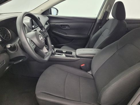Used 2025 Nissan Sentra S FWD image 17
