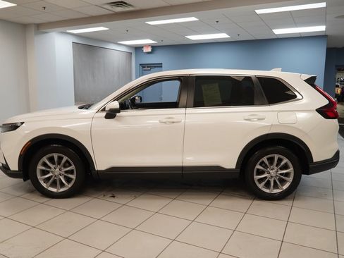 Used 2023 Honda CR-V EX-L image 2