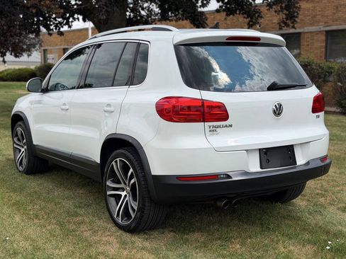 Used 2017 Volkswagen Tiguan Wolfsburg Edition AWD/4WD image 5
