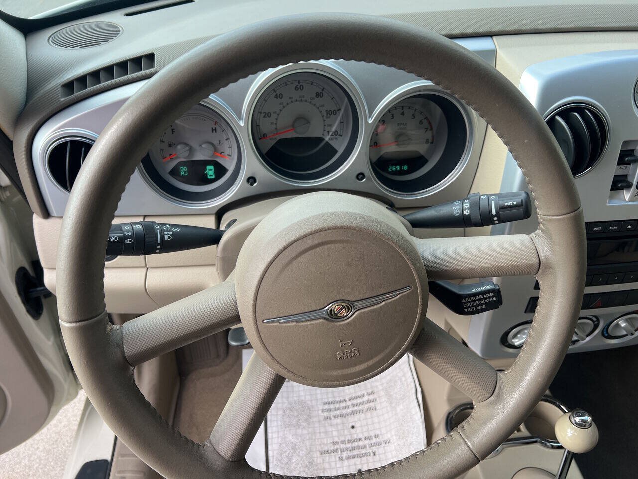 Used 2006 Chrysler PT Cruiser Limited FWD image 21