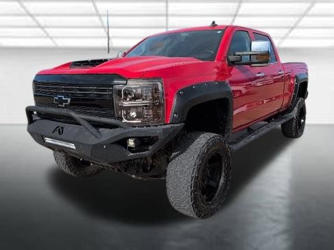 Used 2018 Chevrolet Silverado 2500 LTZ w/ Duramax Plus Package image 26
