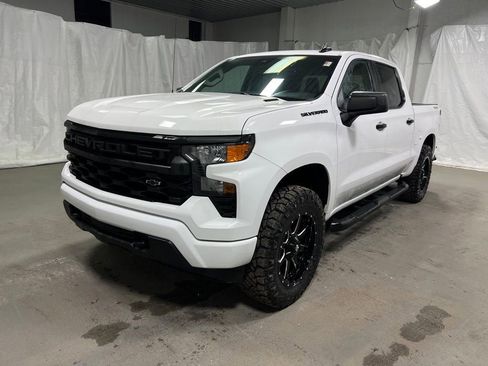 New 2025 Chevrolet Silverado 1500 Custom w/ LPO, Dark Essentials Package image 4