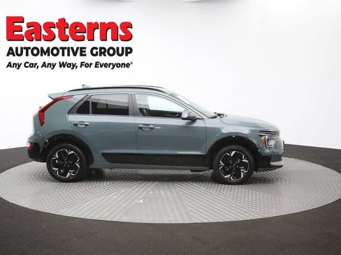 Used 2023 Kia Niro Wind w/ Wind Preserve Package FWD image 46