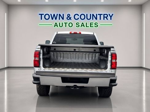 Used 2019 Chevrolet Silverado 1500 LT AWD/4WD image 5