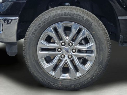Used 2024 Ford F150 Lariat AWD/4WD image 18