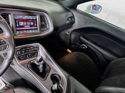 Used 2019 Dodge Challenger R/T Scat Pack w/ Plus Package RWD image 20