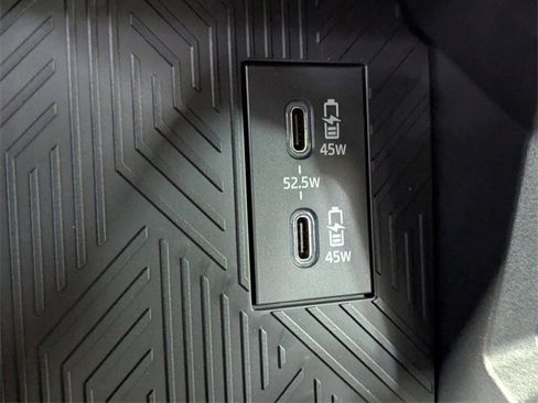 Used 2025 Toyota 4Runner SR5 image 15