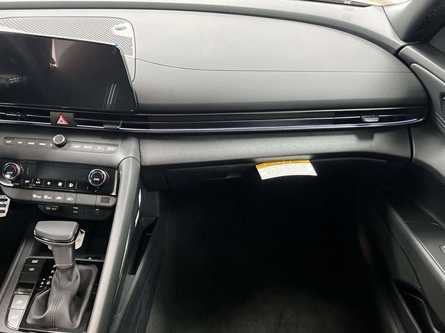 New 2026 Hyundai Elantra SEL w/ Cargo Package FWD image 15