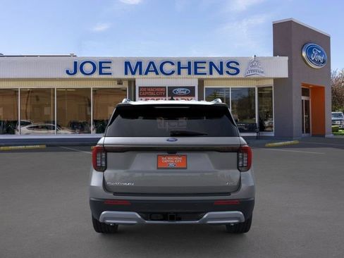 New 2026 Ford Explorer Platinum w/ LUX Leather Package AWD/4WD image 6