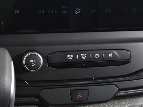 New 2026 Ford Transit 250 148 Medium Roof Extended AWD w/ Load Area Protection Package image 29