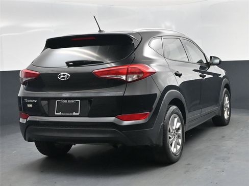 Used 2016 Hyundai Tucson SE w/ Option Group 02 image 10