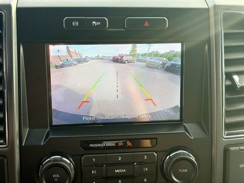 Used 2022 Ford F250 XLT AWD/4WD image 27