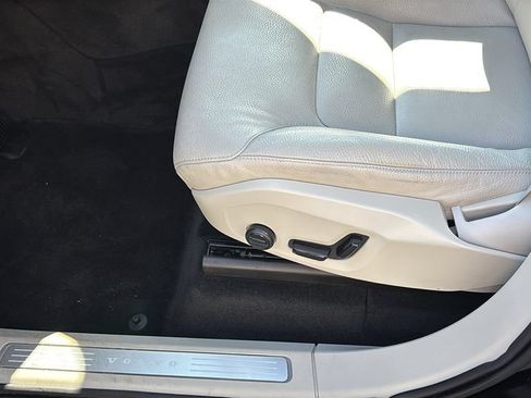 Certified 2023 Volvo XC90 B5 Plus w/ Protection Package Premier AWD/4WD image 25