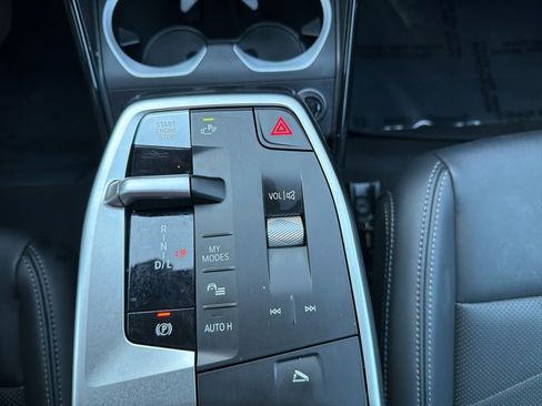 Used 2025 BMW X1 xDrive28i image 25