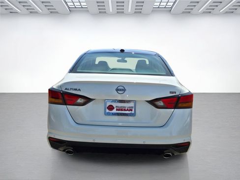 New 2026 Nissan Altima 2.5 SR FWD image 5