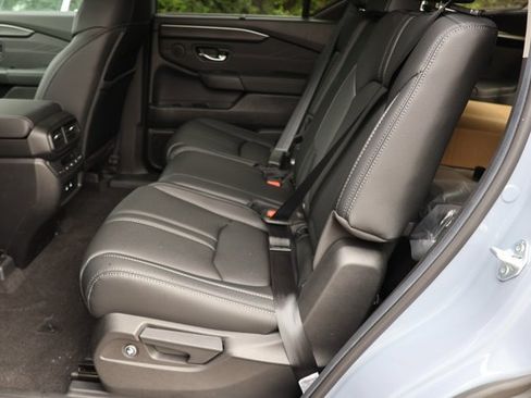 New 2026 Honda Pilot image 23