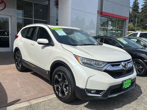 Used 2017 Honda CR-V Touring image 6