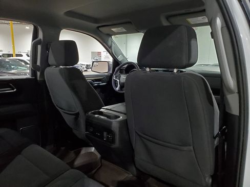 Used 2023 Chevrolet Silverado 1500 LT w/ Z71 Off-Road Package AWD/4WD image 20