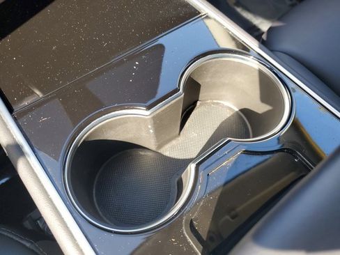 Used 2018 Tesla Model 3 Long Range image 22