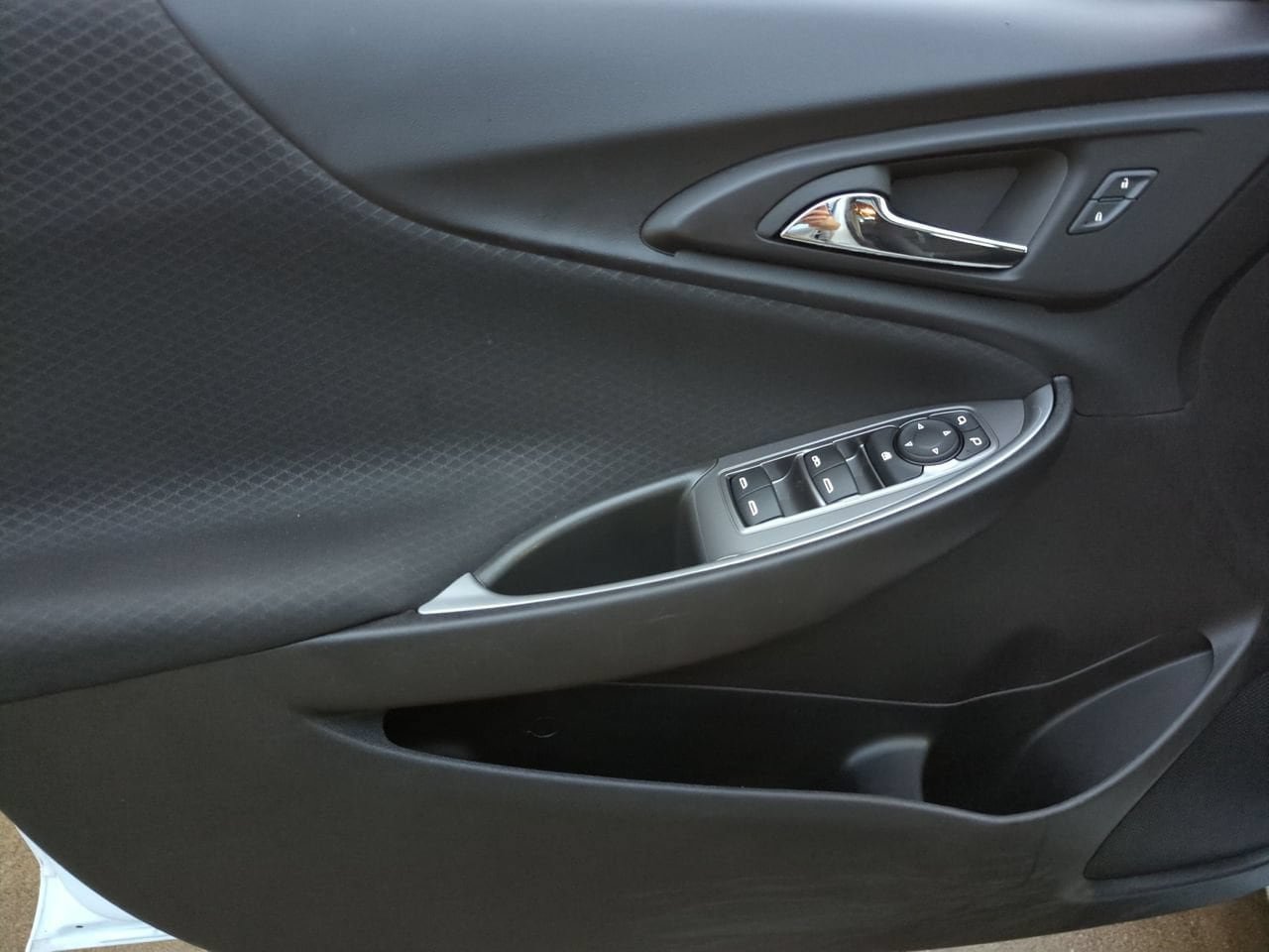 Used 2024 Chevrolet Malibu LT FWD image 20