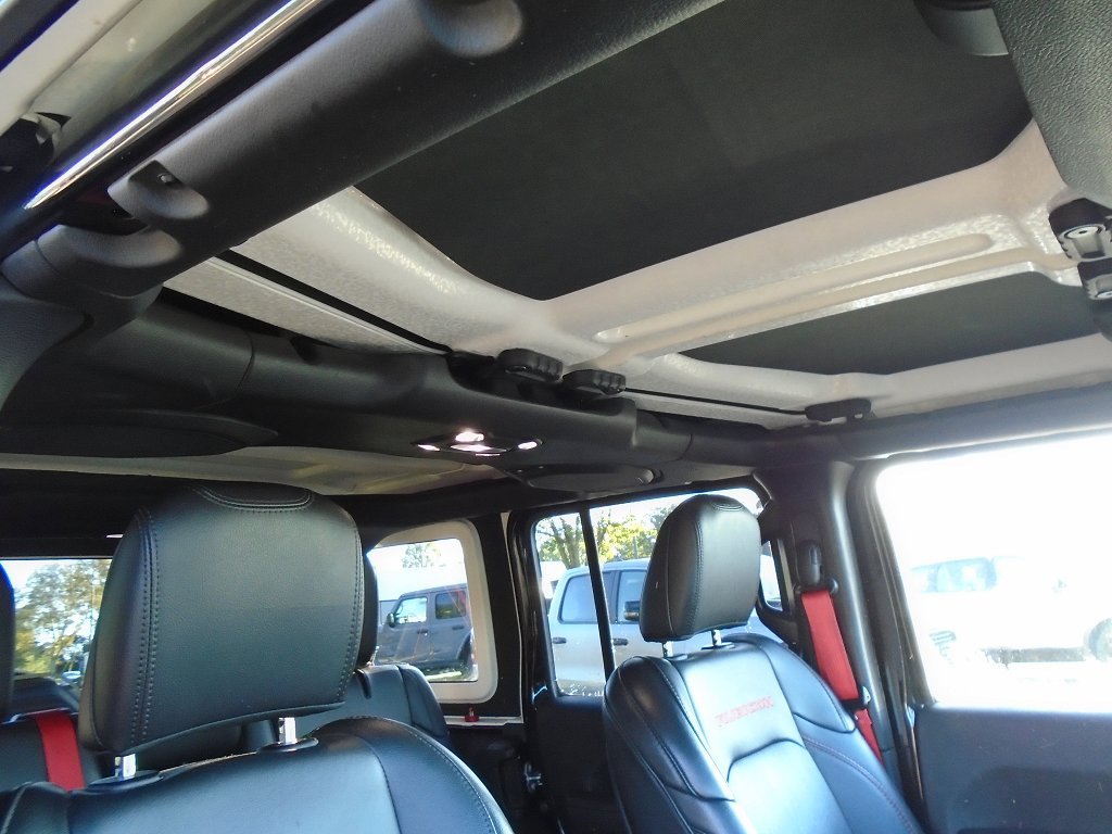Used 2020 Jeep Wrangler Unlimited Rubicon w/ Quick Order Package 28Y Recon AWD/4WD image 15