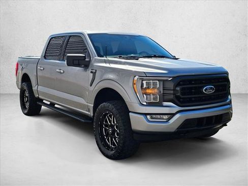 Used 2022 Ford F150 XLT w/ Equipment Group 302A High AWD/4WD image 3