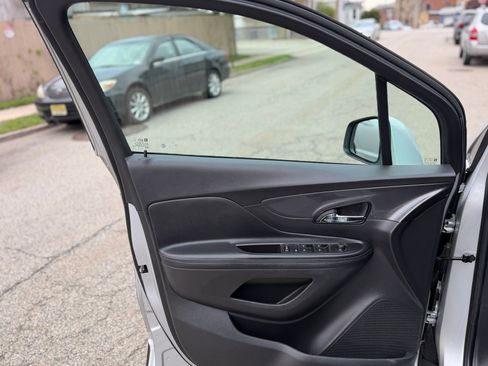 Used 2019 Buick Encore Preferred image 16