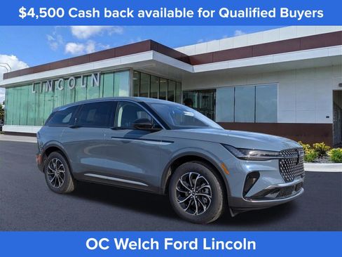 New 2026 Lincoln Nautilus Premier image 3