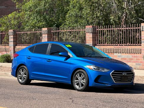 Used 2018 Hyundai Elantra SEL FWD image 8