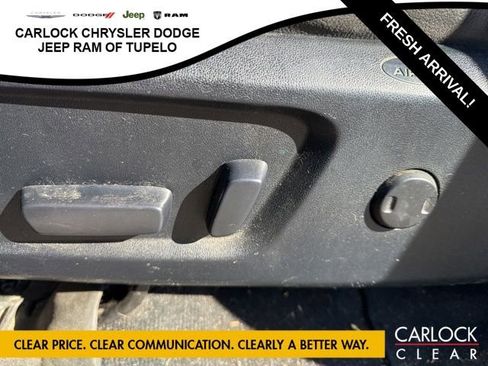 Used 2014 Toyota Tundra SR5 w/ SR5 Upgrade Package image 12