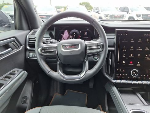 New 2026 GMC Acadia AT4 w/ Luxury Package AWD/4WD image 29