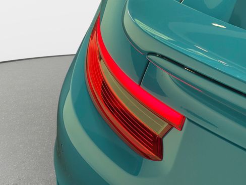 Used 2017 Porsche 911 Turbo S AWD/4WD image 17