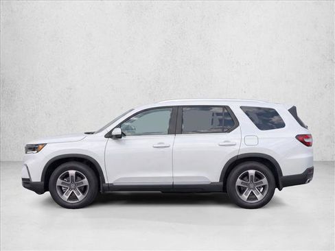 Used 2024 Honda Pilot EX-L image 4