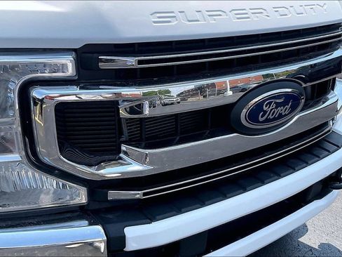 Certified 2022 Ford F250 XLT AWD/4WD image 30