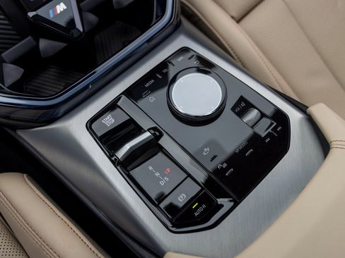 Used 2025 BMW X3 xDrive30i w/ M Sport Package image 34