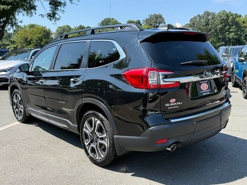 Used 2024 Subaru Ascent Touring AWD/4WD image 9