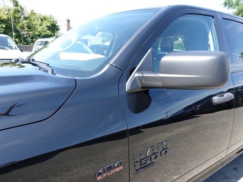 Used 2021 RAM 1500 Express w/ Wheel & Sound Group image 7