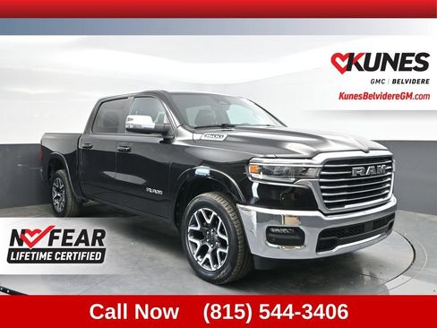 Used 2025 RAM 1500 Laramie AWD/4WD image 1