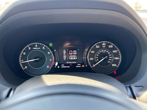 Used 2024 Acura RDX SH-AWD image 21